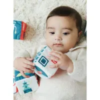 Set cubos sonajero Blandit Miniland – Juguete sensorial bebé