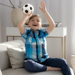 InnoGIO Luz Nocturna Bebé Pelota de Fútbol Silicona LED recargable