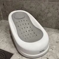 Twistshake Bañera plegablecon soporte Blanco