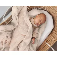 Kiokids Manta para bebés con estrellas en relieve Beige