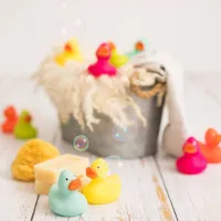 Olmitos Bote de 16 Patitos de Colores | Juguetes de Baño